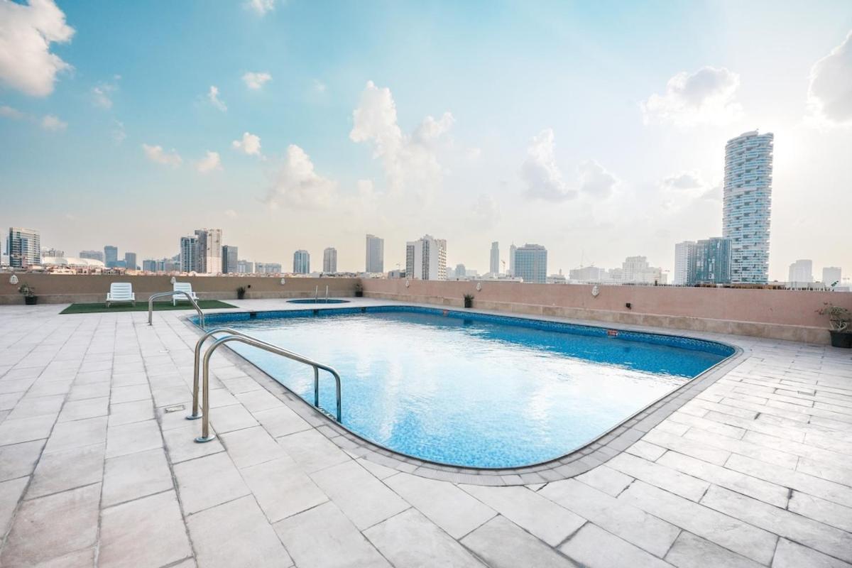 Elegant Sophisticated In Jvc Perfect For 4 Dubai